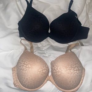 PINK Victoria’s Secret push up bras